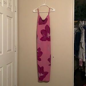 Pink floral silhouette dress mid-calf length clean, recent dry cleaning